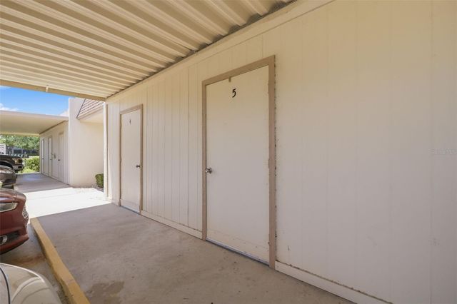 11210 CARRIAGE HILL DRIVE 5, Port Richey, FL 34668
