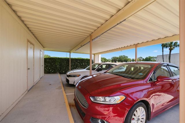 11210 CARRIAGE HILL DRIVE 5, Port Richey, FL 34668