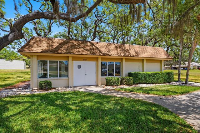 11210 CARRIAGE HILL DRIVE 5, Port Richey, FL 34668
