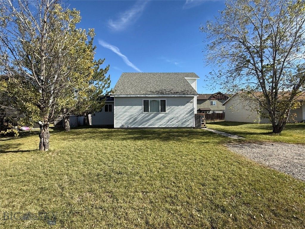 914 Jeanette Place B, Belgrade, MT 59714 photo 2