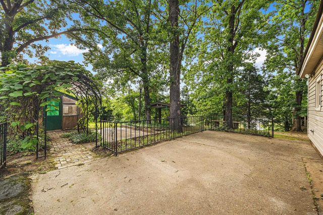 3601 Crutcher Street, North Little Rock, AR 72118