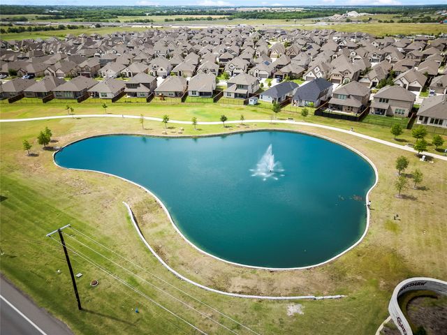 5036 Stream Turn Drive, Royse City, TX 75189