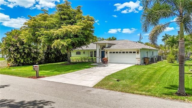 4522 SW 1ST AVENUE, Cape Coral, FL 33914