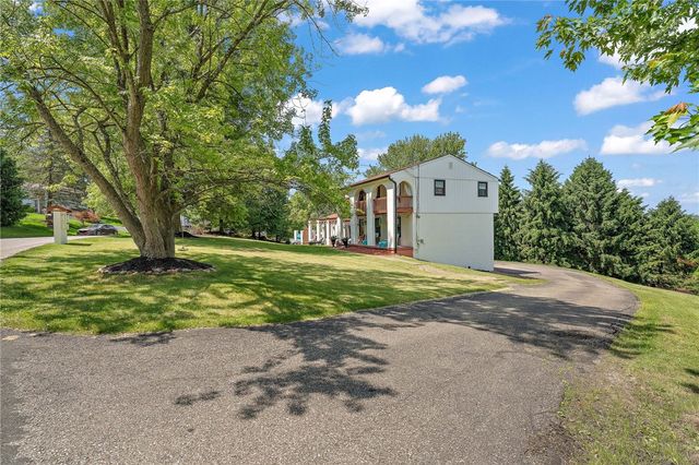 3031 Marie Drive, Hampton, PA 15044