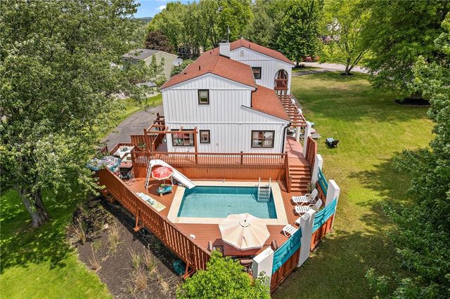 3031 Marie Drive, Hampton, PA 15044
