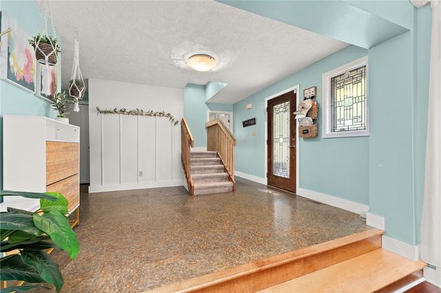 3031 Marie Drive, Hampton, PA 15044