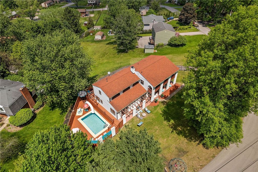 3031 Marie Drive, Hampton, PA 15044