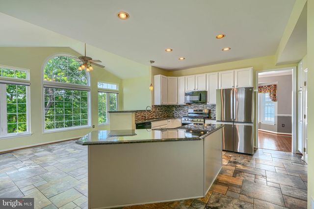 9310 GLEN VISTA RD, Perry Hall, MD 21128