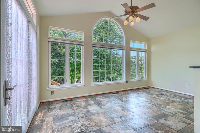 9310 GLEN VISTA RD, Perry Hall, MD 21128