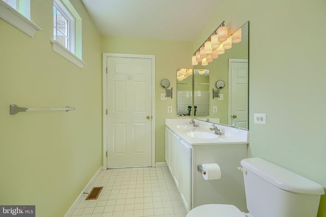 9310 GLEN VISTA RD, Perry Hall, MD 21128