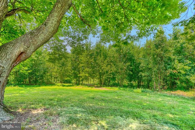 9310 GLEN VISTA RD, Perry Hall, MD 21128