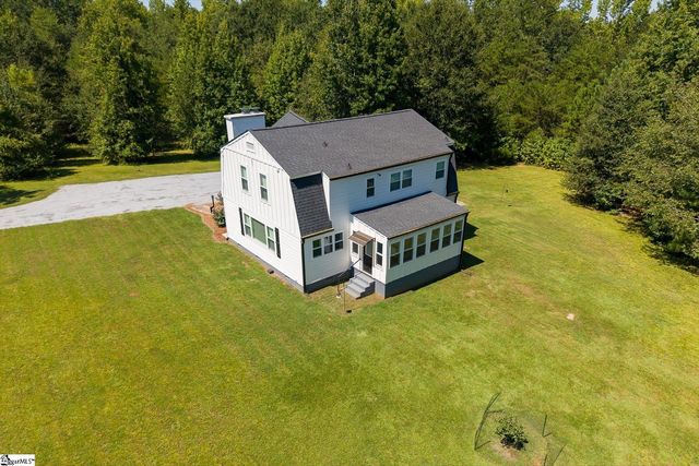 1906 417 Highway, Woodruff, SC 29388