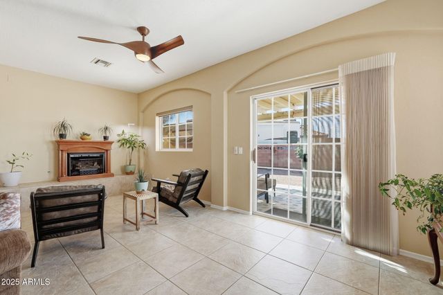 14870 S COUNTRY CLUB Way S, Arizona City, AZ 85123