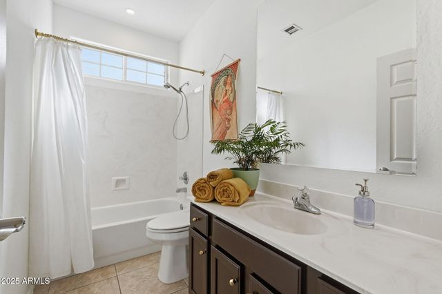 14870 S COUNTRY CLUB Way S, Arizona City, AZ 85123