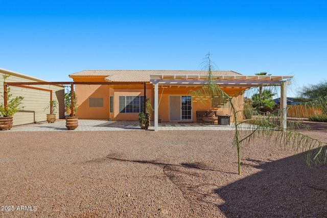 14870 S COUNTRY CLUB Way S, Arizona City, AZ 85123