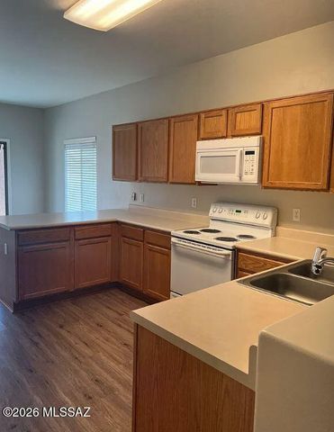 7739 W Sombrero View Lane, Tucson, AZ 85743