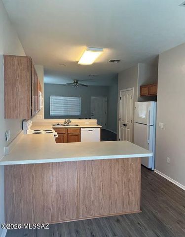 7739 W Sombrero View Lane, Tucson, AZ 85743
