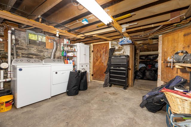 38 Elm Street, Charlestown, NH 03603