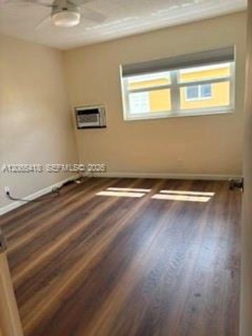 22 SE 3rd Ter 2, Dania Beach, FL 33004