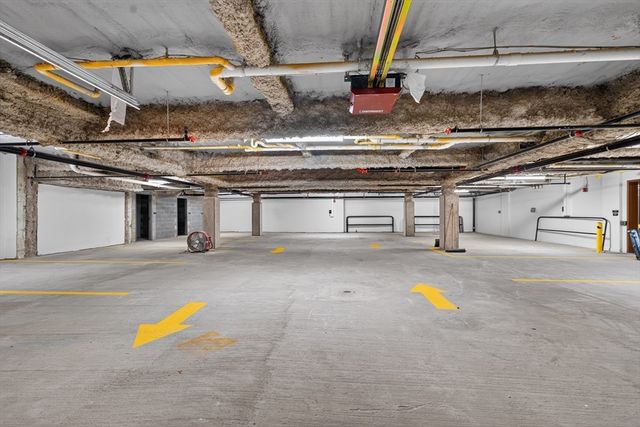 13 Warwick St 303, Somerville, MA 02144