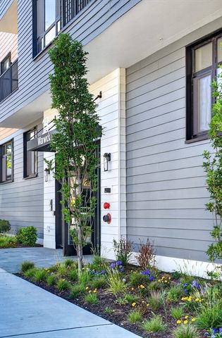 13 Warwick St 303, Somerville, MA 02144