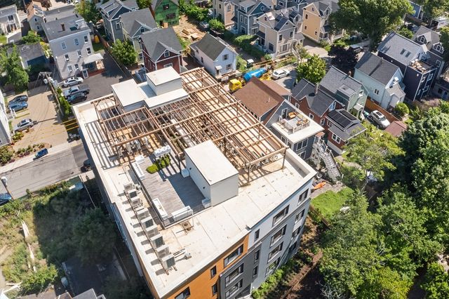 13 Warwick St 303, Somerville, MA 02144