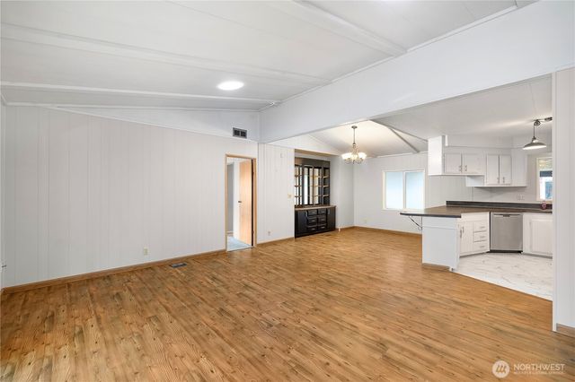 5226 Chelan Lane SE, Lacey, WA 98503