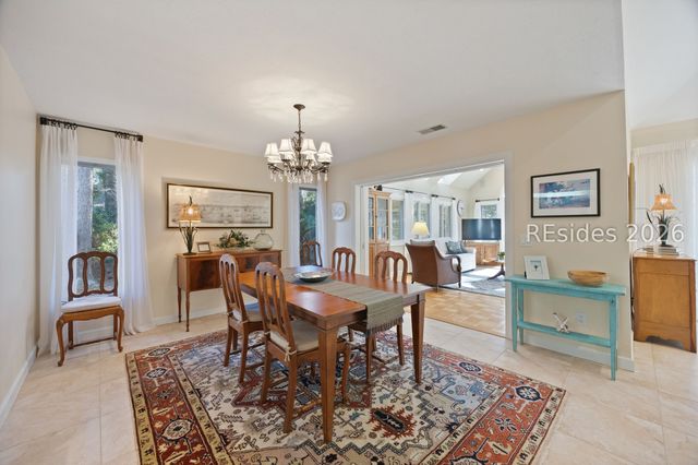 2 Horseman Ln, Hilton Head Island, SC 29926