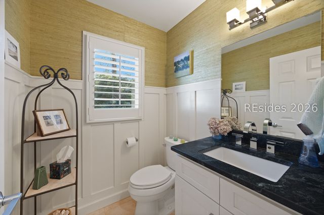 2 Horseman Ln, Hilton Head Island, SC 29926