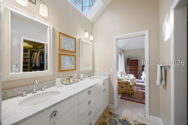 2 Horseman Ln, Hilton Head Island, SC 29926