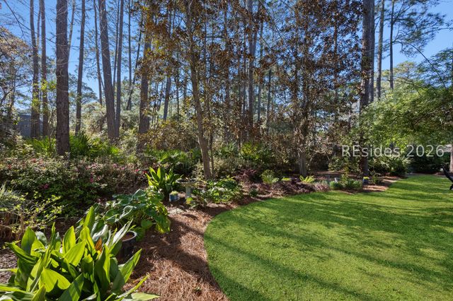 2 Horseman Ln, Hilton Head Island, SC 29926