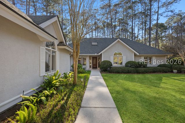 2 Horseman Ln, Hilton Head Island, SC 29926