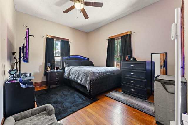 8829 Parrish Avenue, Highland, IN 46322