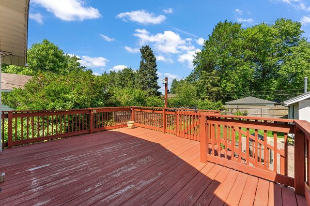 8829 Parrish Avenue, Highland, IN 46322