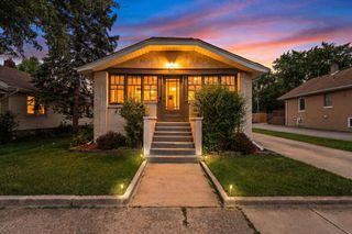 8829 Parrish Avenue, Highland, IN 46322