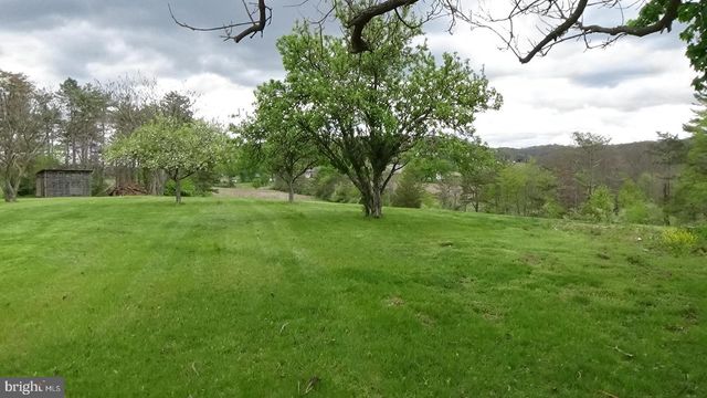 1814 FAIRGROUND RD, Liverpool, PA 17045