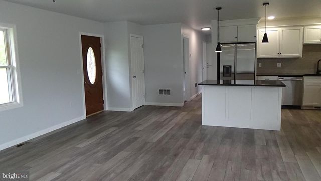 1814 FAIRGROUND RD, Liverpool, PA 17045