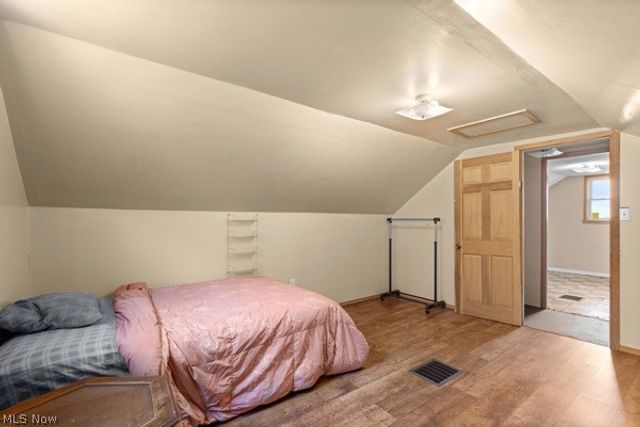 163 WALL STREET, Weirton, WV 26062