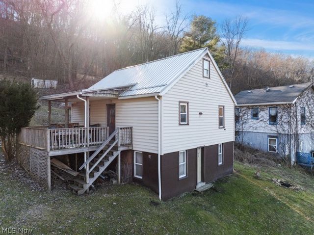 163 WALL STREET, Weirton, WV 26062