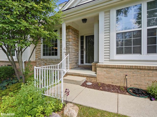 5721 Pinecroft Court, Independence Twp, MI 48346