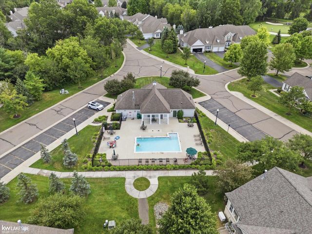 5721 Pinecroft Court, Independence Twp, MI 48346
