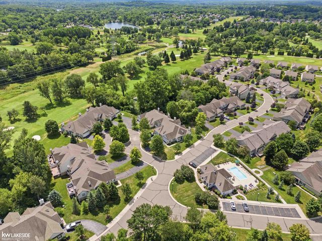 5721 Pinecroft Court, Independence Twp, MI 48346