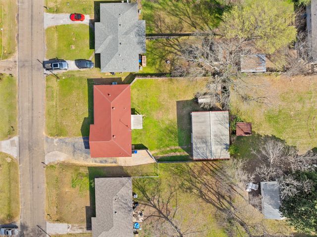 208 Dancer Drive, Longview, TX 75604