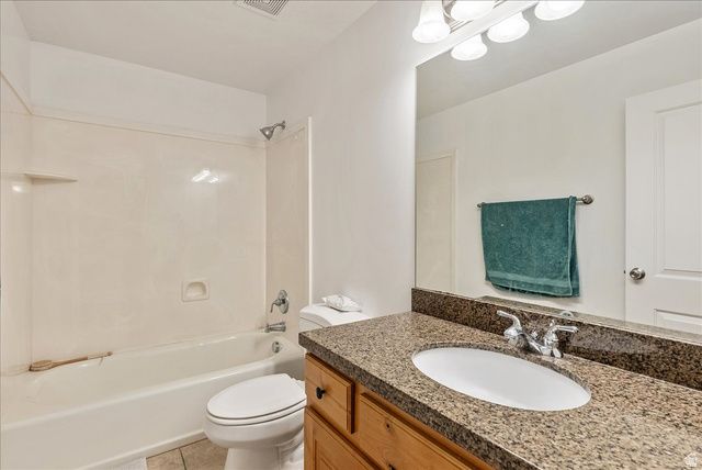 1079 STONE FLY DR, Bluffdale, UT 84065