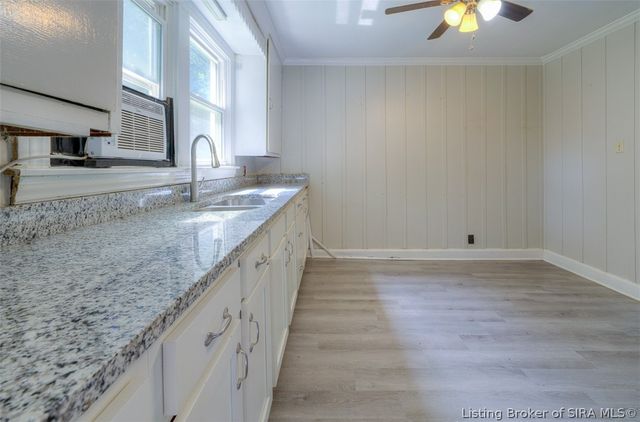 1444 Plank Road, Jeffersonville, IN 47130