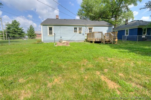 1444 Plank Road, Jeffersonville, IN 47130