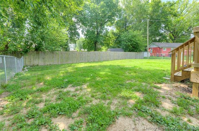 1444 Plank Road, Jeffersonville, IN 47130