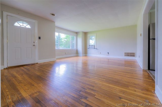 1444 Plank Road, Jeffersonville, IN 47130