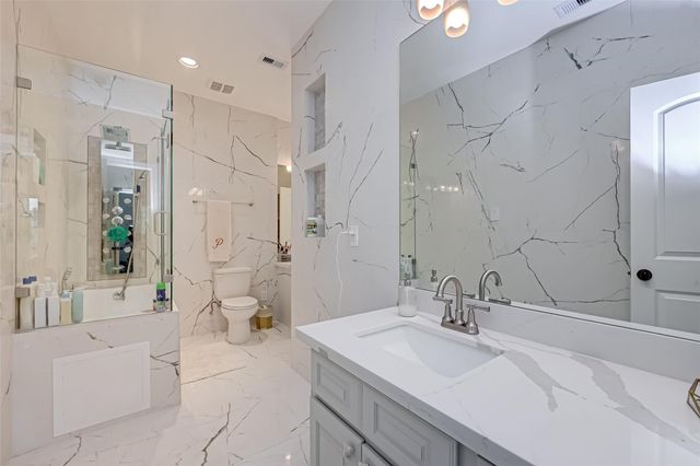 39 Marino Drive, Missouri City, TX 77459