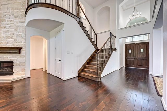 39 Marino Drive, Missouri City, TX 77459